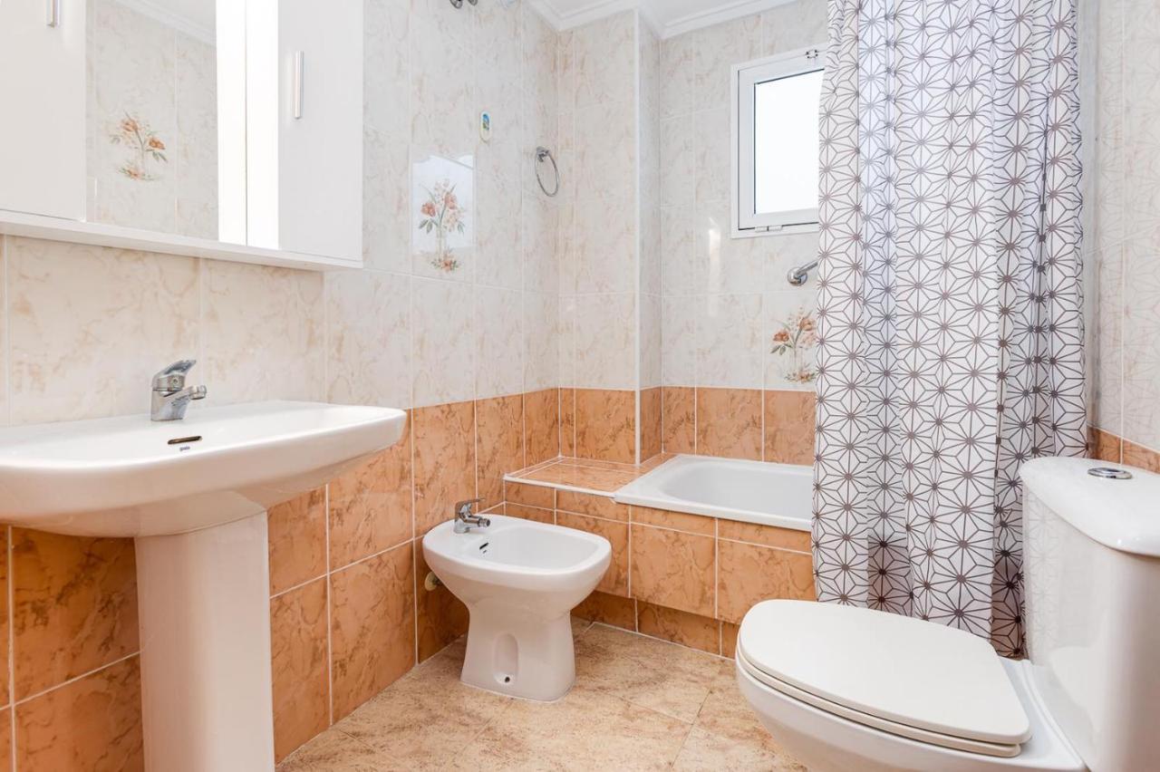 Сomfortable Apartament Caballero De Rodas Torrevieja Exterior foto
